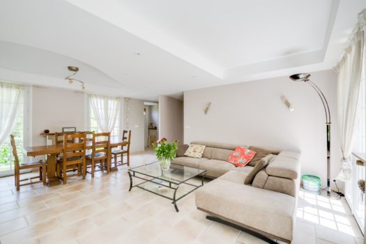 Maison T5 150 m² – La Celle les Bordes