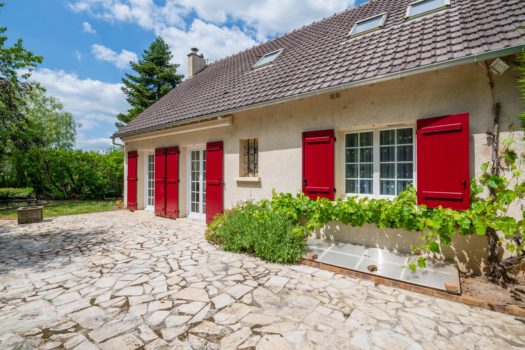 Maison T5 150 m² – La Celle les Bordes